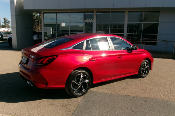 2025 MG MG5 AP32 Essence Sedan Image 5