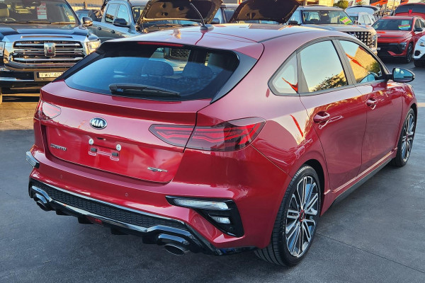2020 MY1  Kia Cerato BD GT Hatch Image 3
