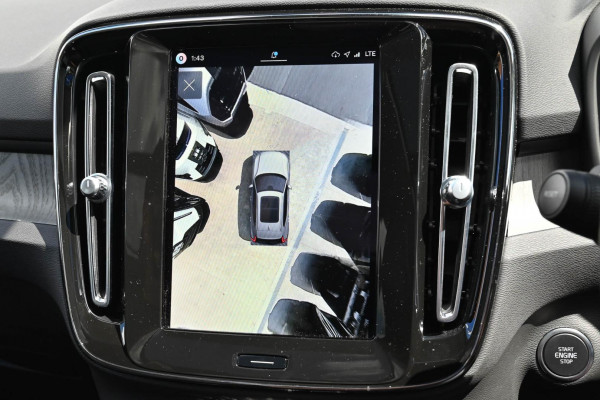 2025 MY26 Volvo XC40 XZ Ultra B4 Bright SUV Image 8