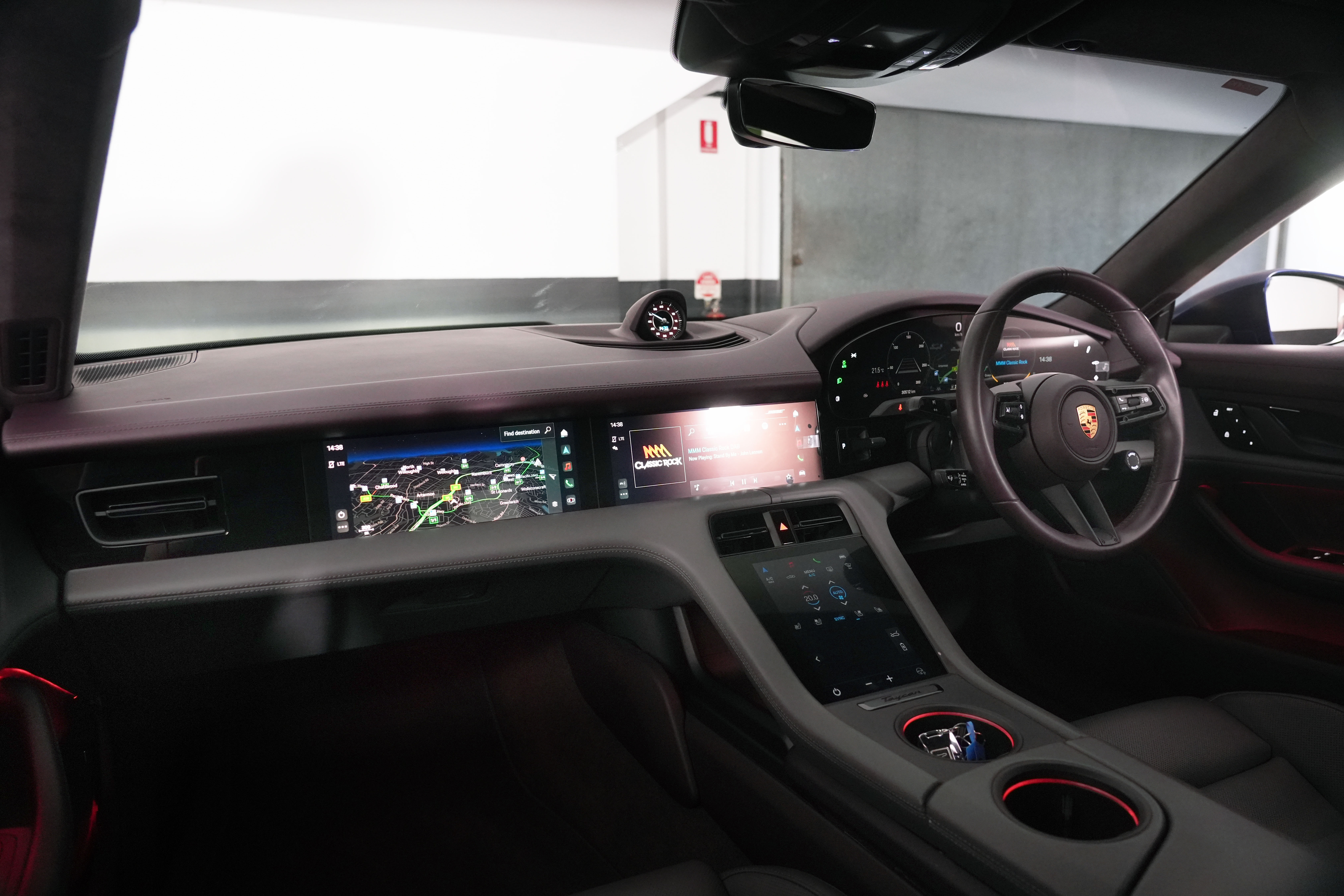 2023 Porsche Taycan GTS Coupe Image 36
