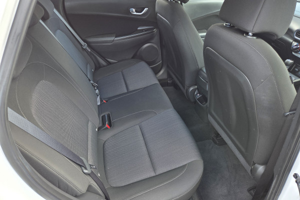 2021 Hyundai KONA OS.V4  SUV Image 10