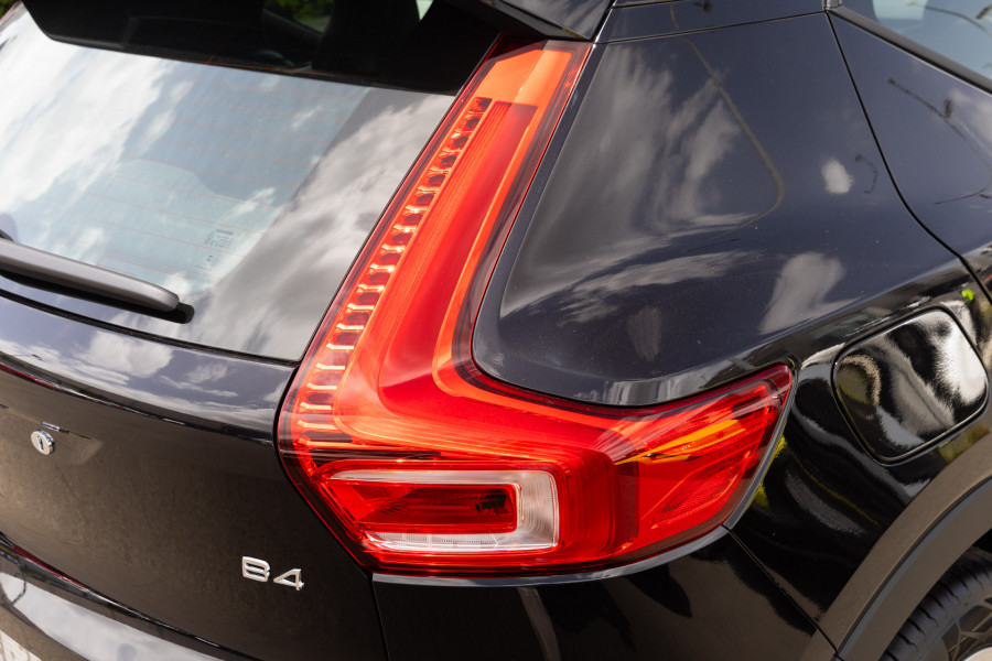 2026 Volvo XC40 XZ Plus B4 SUV
