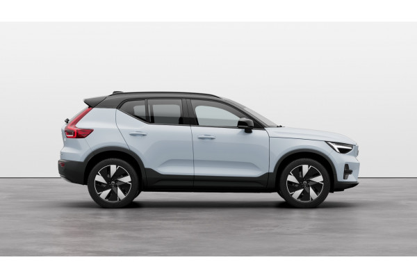 2023 MY24 Volvo XC40 XZ Recharge Pure Electric SUV Image 2