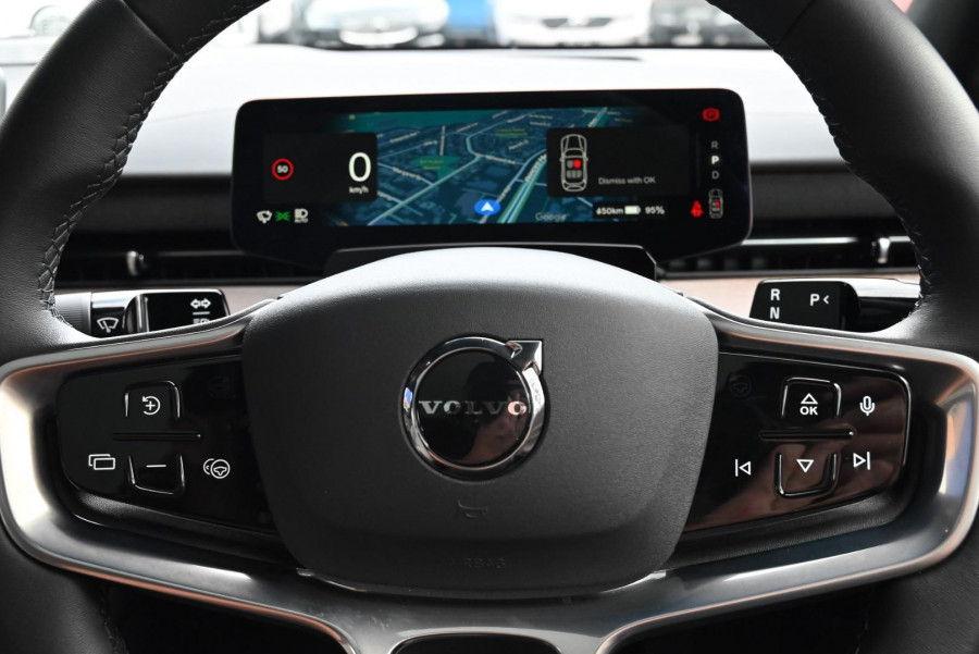 2026 Volvo ES90  Ultra Single Motor Sedan Image 18