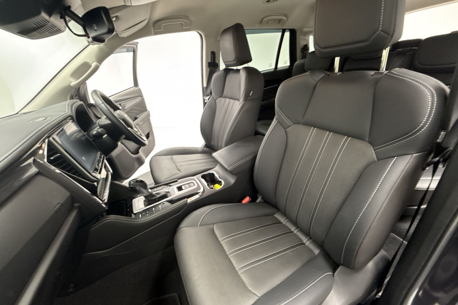 2024 Isuzu MU-X LS-T Wagon Image 12