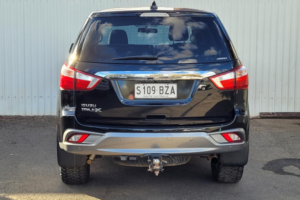 2018 MY17 Isuzu MU-X LS-U SUV Image 5