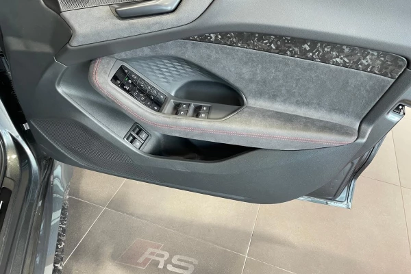 2026 Audi RS 5 Sedan Image 16