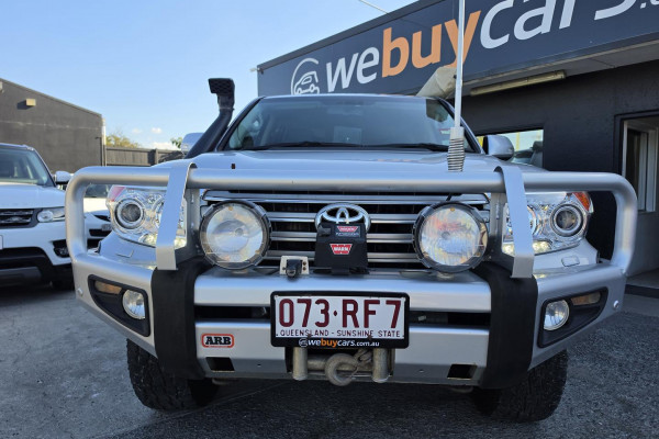 2012 MY10 Toyota LandCruiser VDJ200R Sahara SUV Image 6