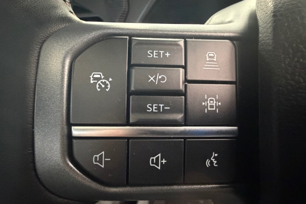 2024 Ford F-150  Lariat Dual Cab Image 29