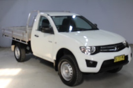 Mitsubishi Triton MN MY13