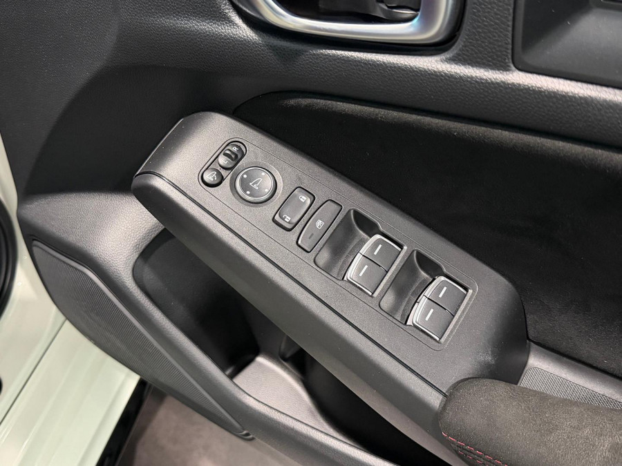 2023 Honda Civic 11th Gen Type R Hatch Image 11