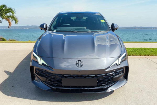 2025 MG MG7  Essence Sedan Image 5