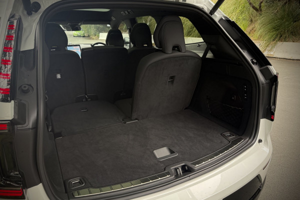 2026 Volvo EX90 No Series Ultra Twin Motor Performance SUV Image 11
