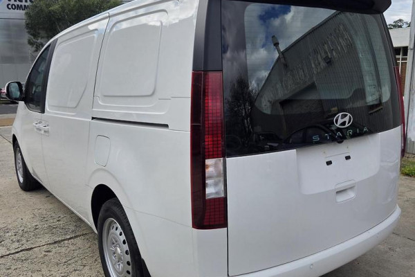 2026 MY27 Hyundai Staria Load US4.V4  Van Image 5