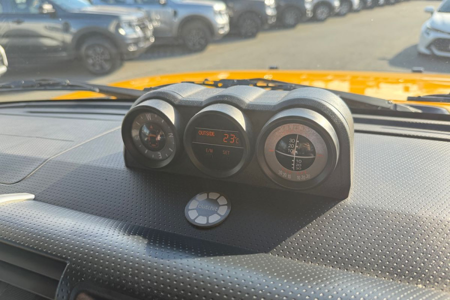 2012 Toyota FJ Cruiser GSJ15R SUV Image 25