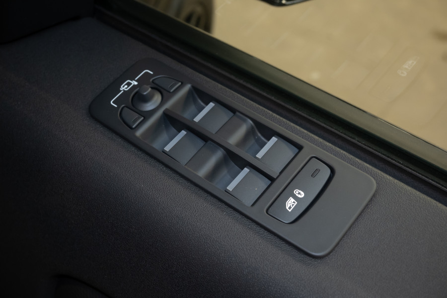2026 Land Rover Discovery Sport L550 P250 Landmark SUV