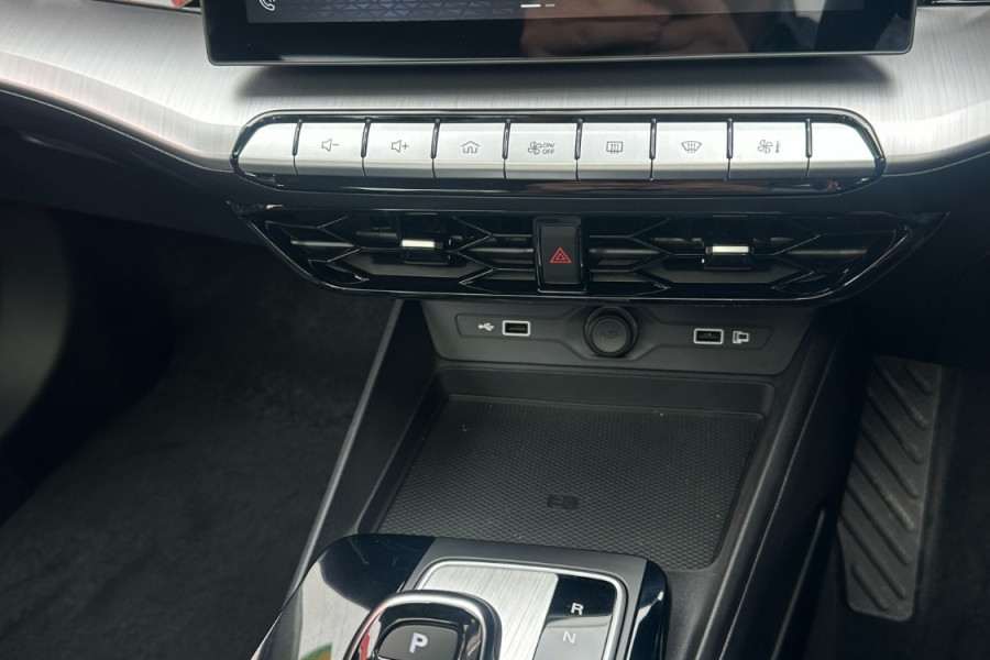 2024 MG MG5 AP32 Essence Sedan Image 18