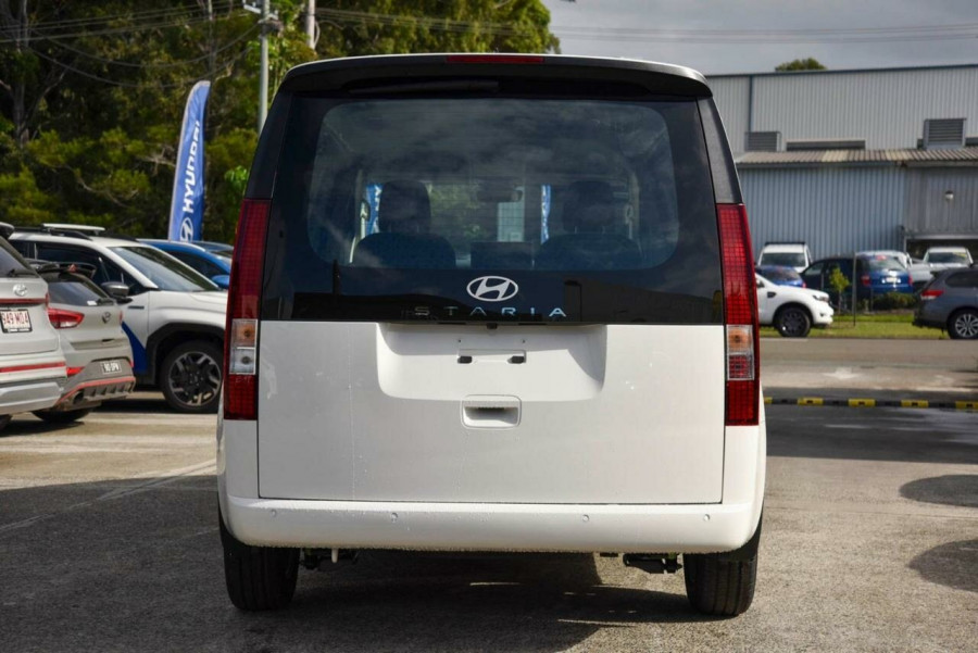 2026 MY27 Hyundai Staria Load US4.V4  Van Image 3