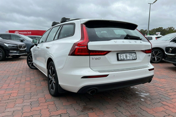 2020 MY21 Volvo V60 Z Series MY21 T5 Geartronic AWD Momentum Wagon Image 4