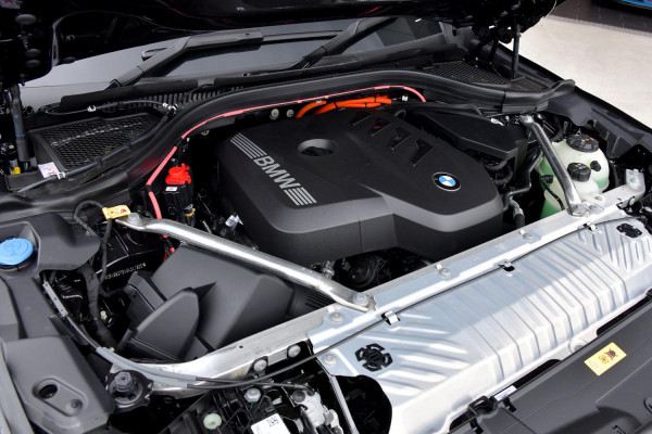 2025 BMW X3 G45 30e xDrive SUV image 26