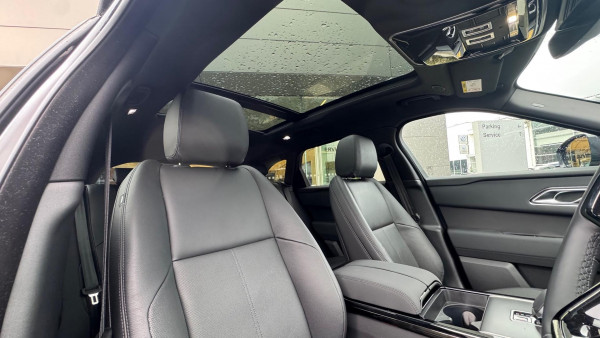 2024 MY25.5 Land Rover Range Rover Velar L560 PHEV P400e Dynamic SE SUV image 28