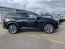 2025 Nissan X-Trail T33 ST-L e-POWER SUV image 2