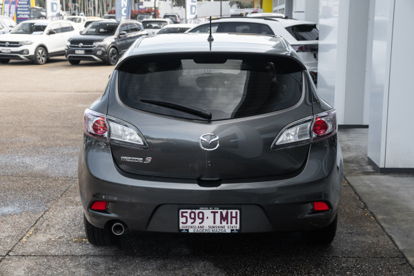 2013 Mazda 3 Neo Hatch Image 5