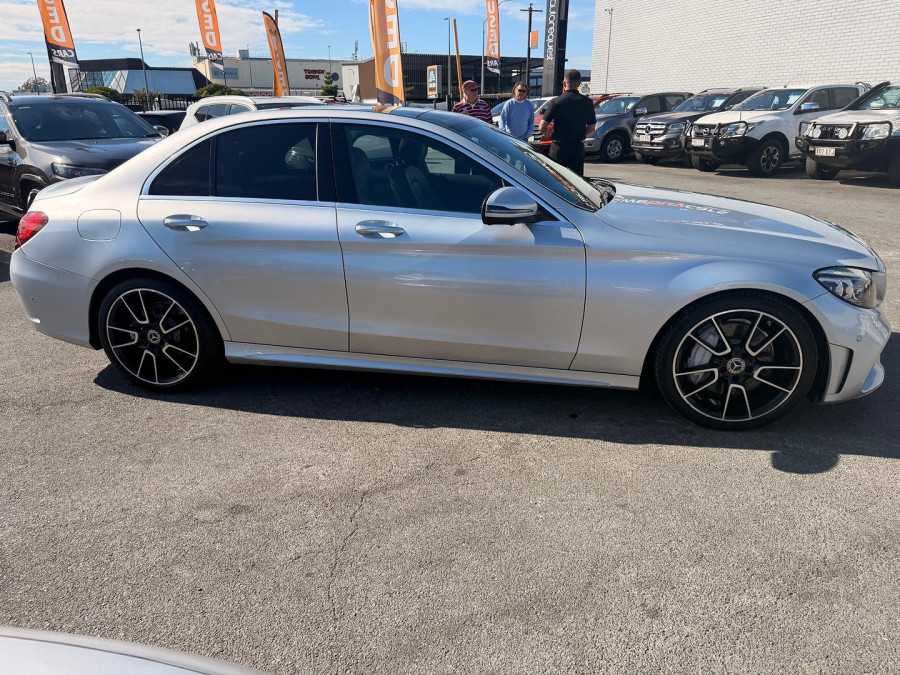 2018 Mercedes-Benz C-Class W205 C300 Sedan Image 5