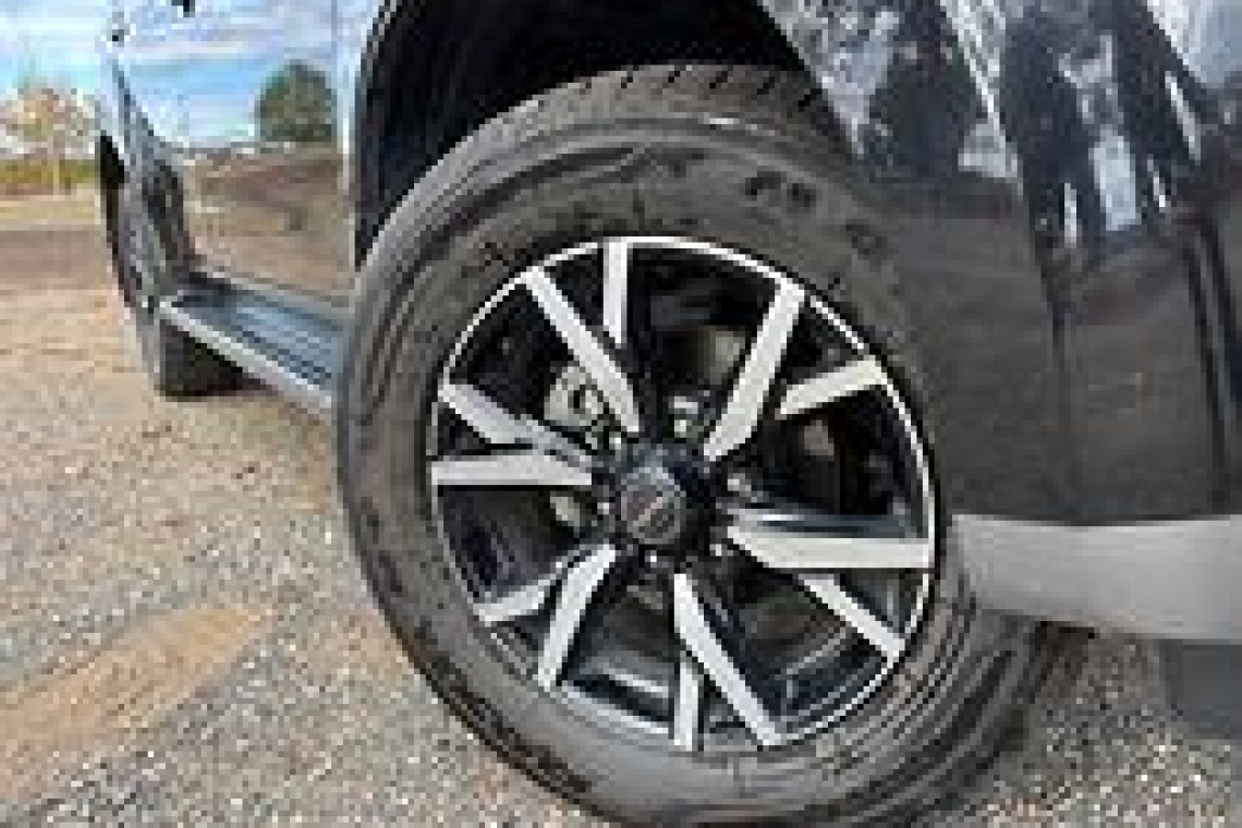 2019 Isuzu MU-X LS-T SUV Image 21