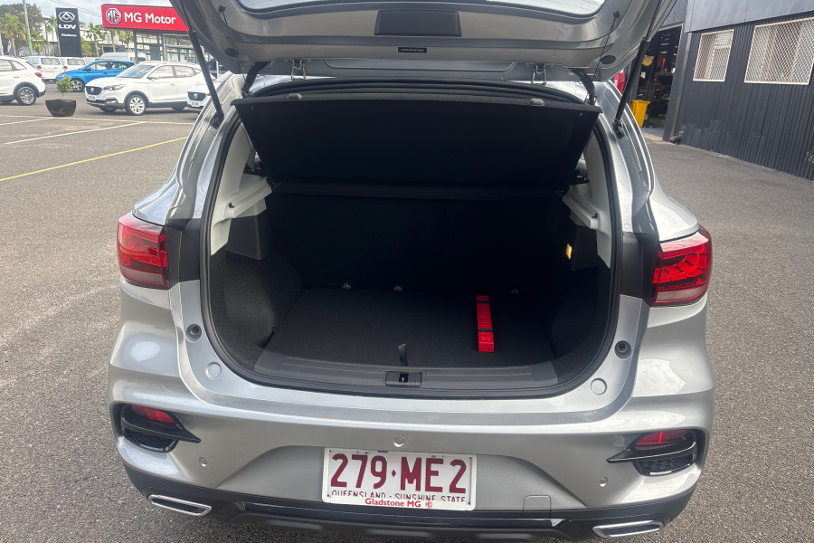 2024 MG ZST S13 Essence SUV Image 15