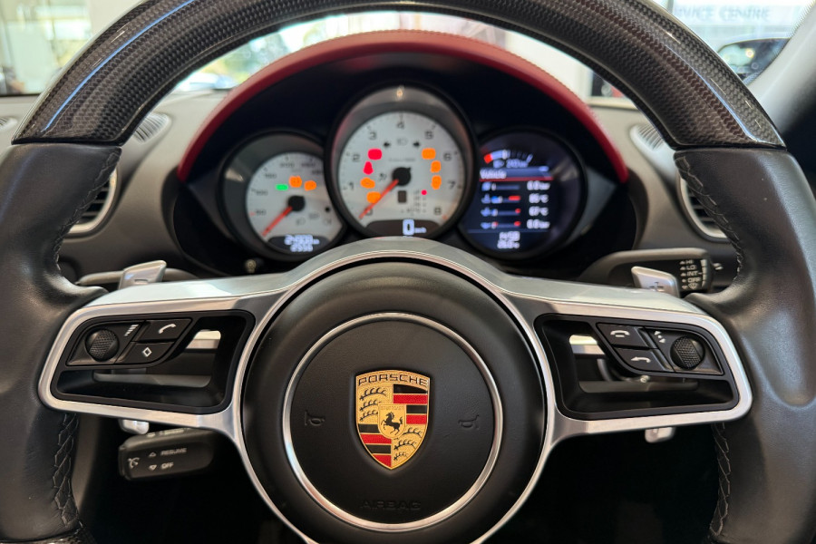2016 MY17 Porsche 718 982  Convertible Image 43