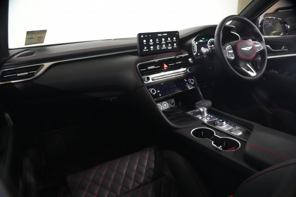 2025 Genesis G70 3.3t Sport Lux Sedan image 12