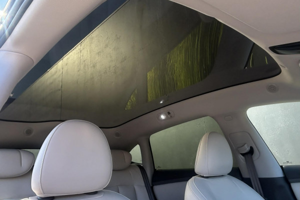 2025 MG IM6 S12L Performance SUV Image 13