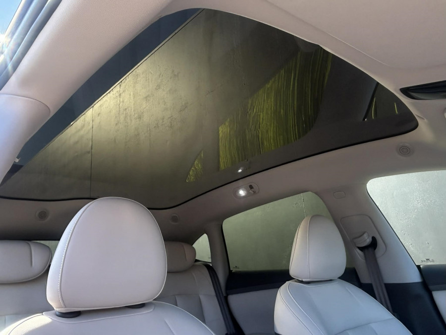 2025 MG IM6 S12L Performance SUV Image 13