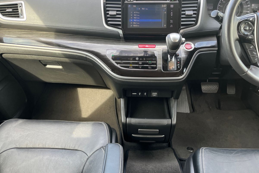 2015 MY16 Honda Odyssey 5th Gen VTi-L SUV Image 17