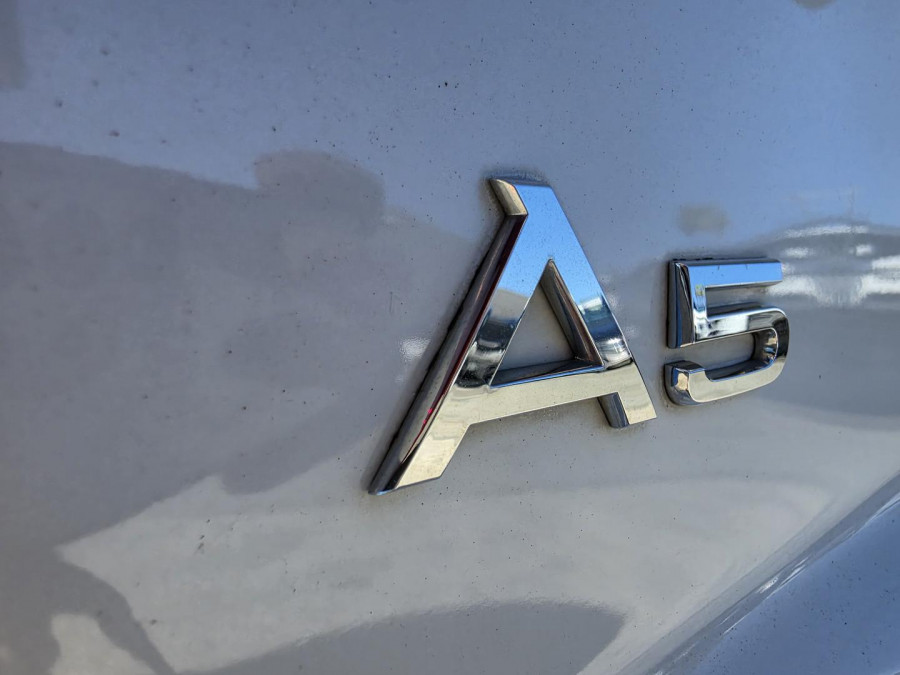 2012 Audi A5 8T  Hatch Image 12