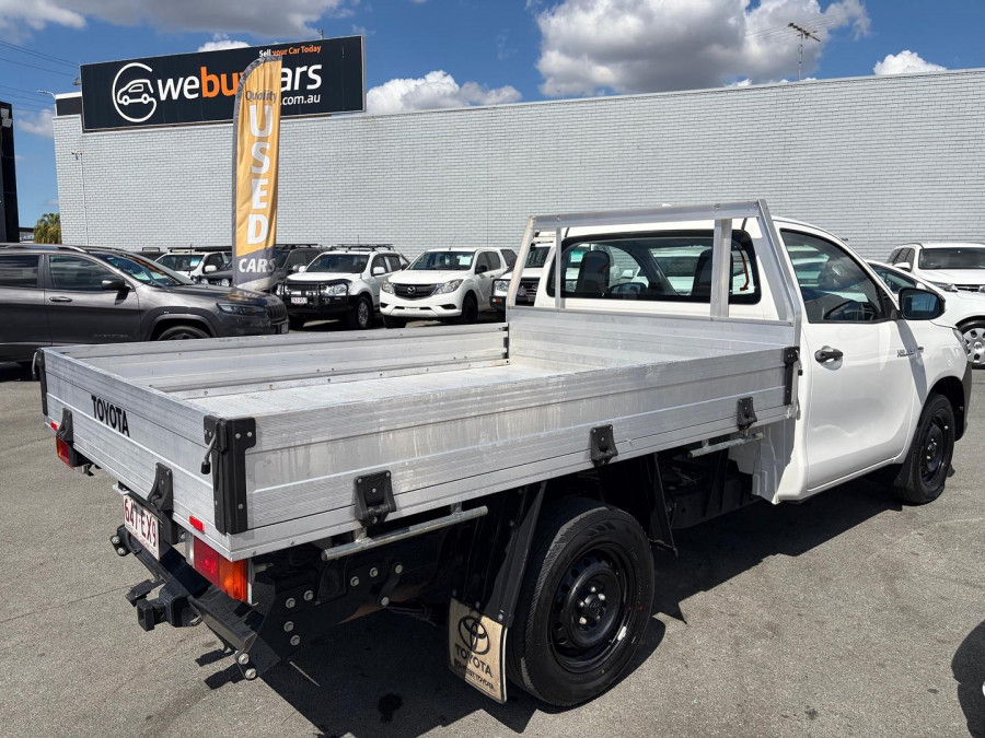 2022 Toyota HiLux TGN121R WorkMate Cab Chassis Image 6