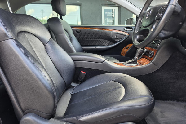 2008 Mercedes-Benz CLK-Class A209 CLK200 Kompressor Elegance Coupe Image 21