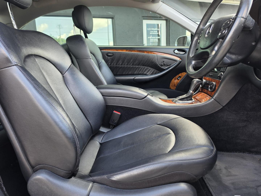 2008 Mercedes-Benz CLK-Class A209 CLK200 Kompressor Elegance Coupe Image 21