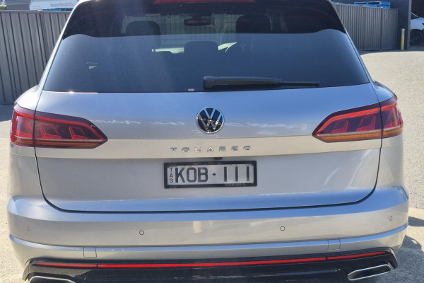 2020 MY21 Volkswagen Touareg CR 210TDI R-Line SUV Image 4