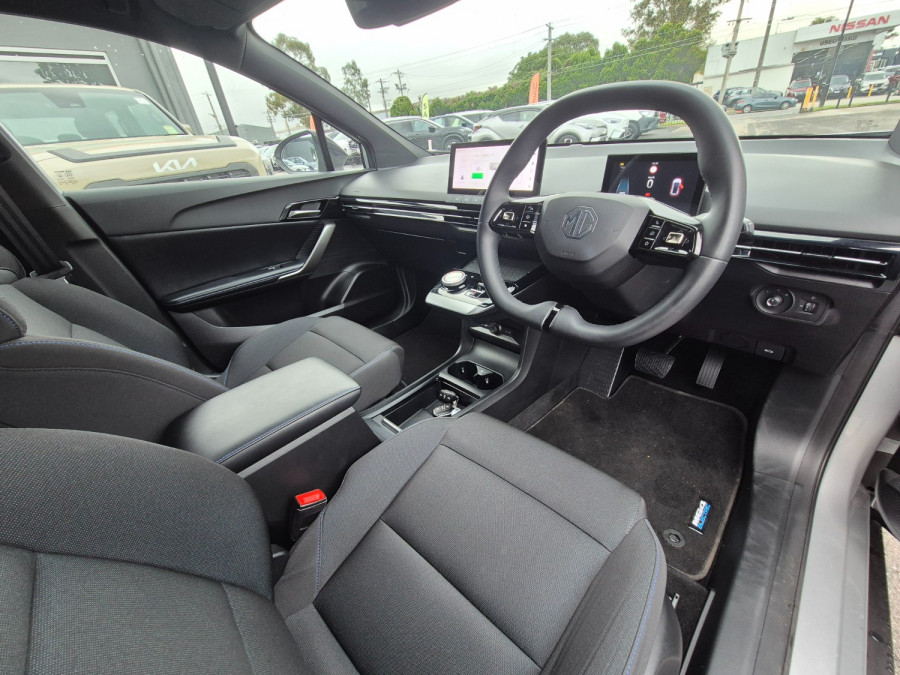 2024 MG MG4 MEH32 Excite 51 Hatch Image 13