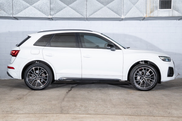 2021 Audi Q5 FY 45 TFSI sport SUV image 3