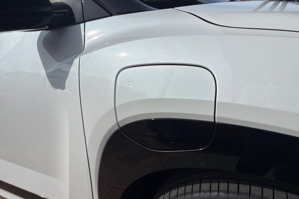 2026 Hyundai ELEXIO OE1.V1  SUV Image 16