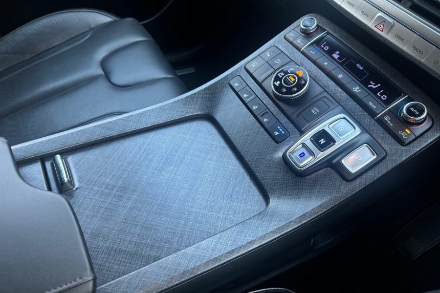 2022 Hyundai Palisade LX2.V2 Highlander SUV Image 16