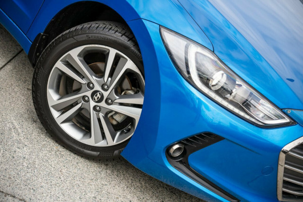 2018 Hyundai Elantra AD Trophy Sedan Image 6