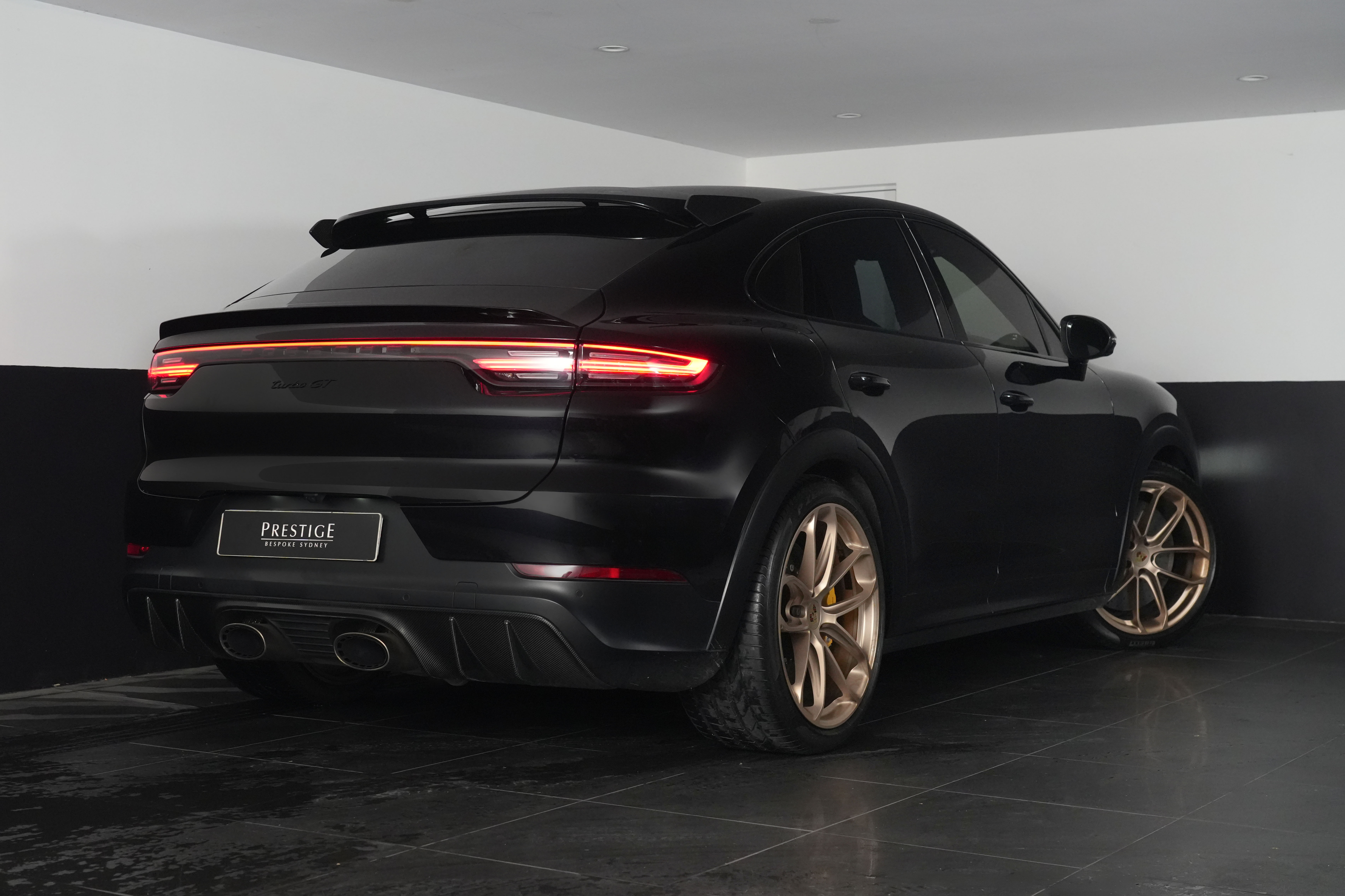 2022 Porsche Cayenne Turbo GT Coupe Image 25