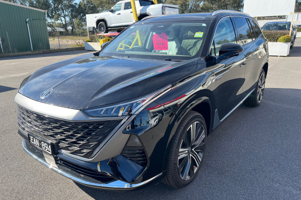 2025 MG QS IS31 Essence SUV