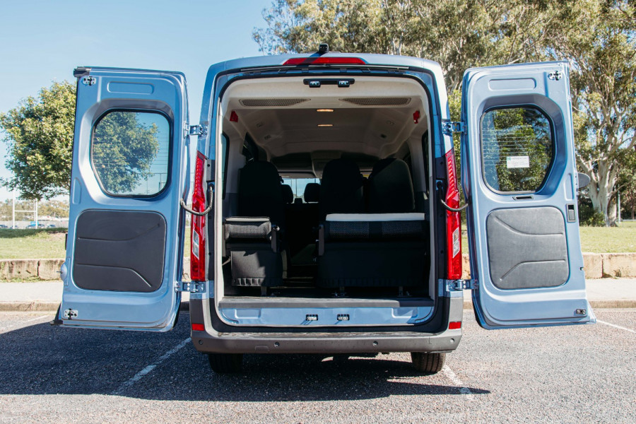 2024 LDV Deliver 9  11-Seat Bus Image 16