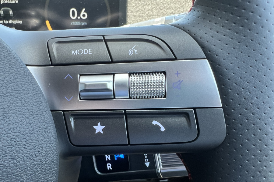 2025 Hyundai KONA SX2.V2 Hybrid Premium N Line SUV Image 14