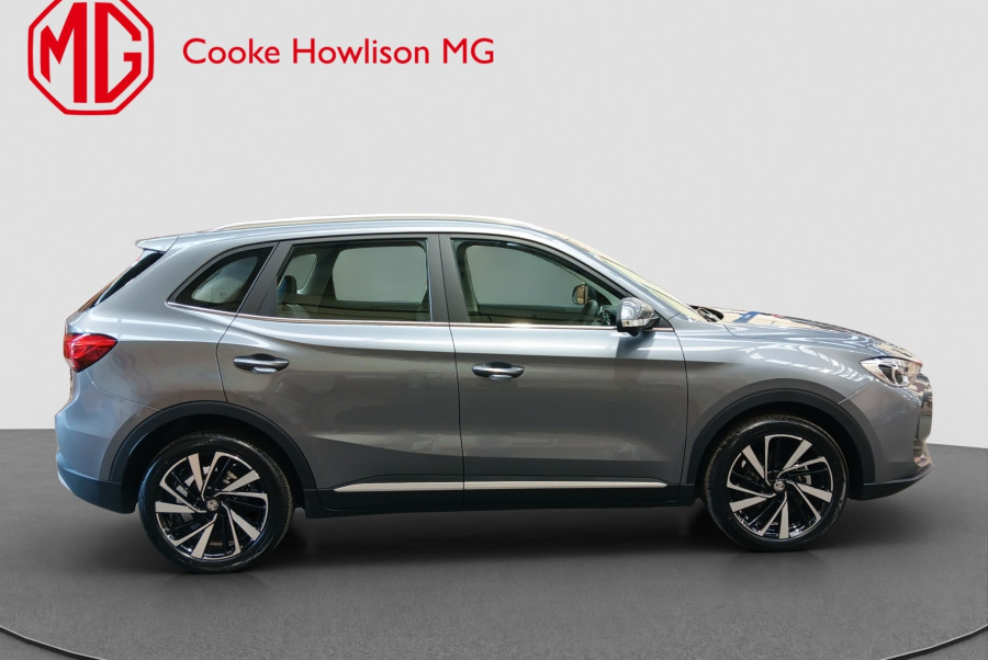 2025 MG ZS ZS32 Essence SUV Image 8